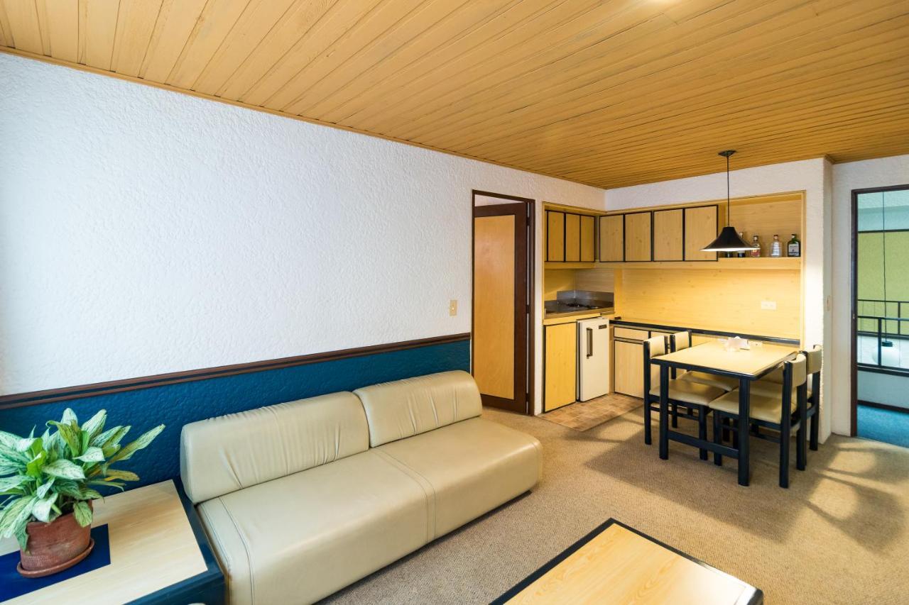 Hotel Suites Real 97 Bogota Exterior photo